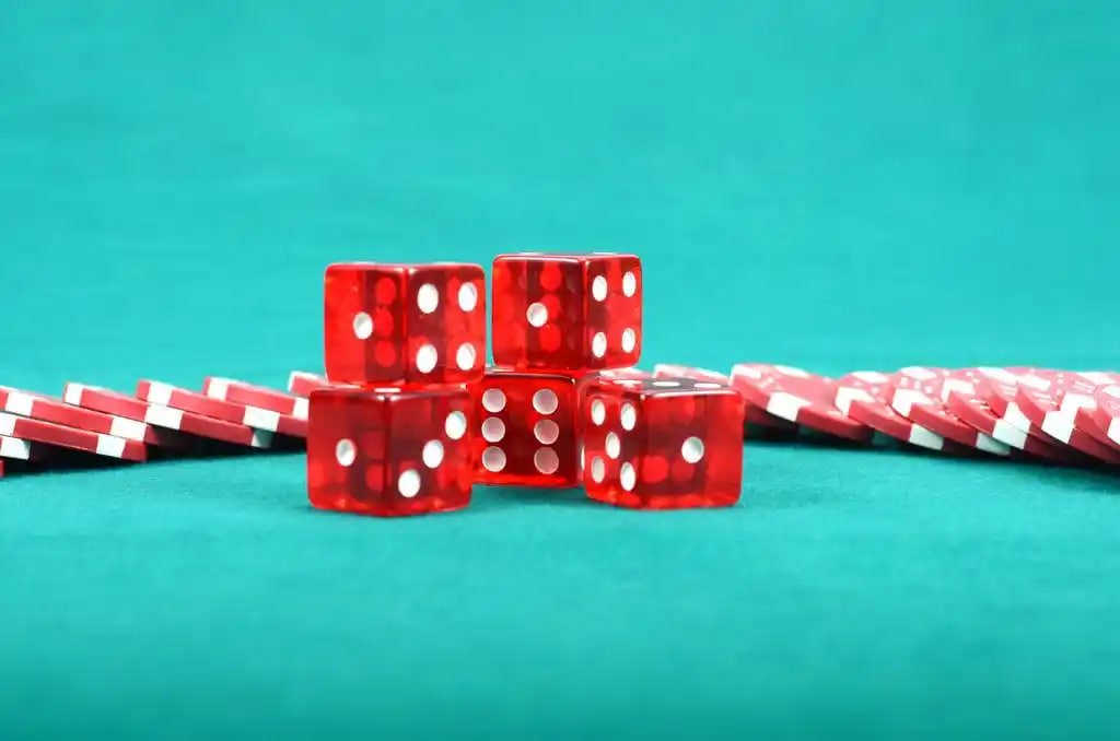 Perbandingan tampilan alexistoto yang rapi